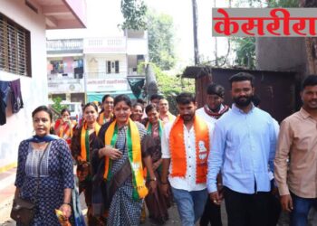 चाळीसगावात भाजपच्या नगराध्यक्षपदाच्या उमेदवार प्रतिभा मंगेश चव्हाण यांना ठिकठिकाणी उत्स्फूर्त प्रतिसाद