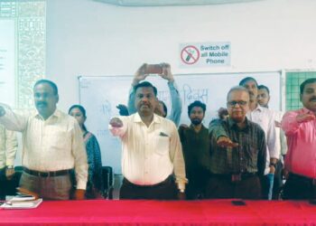 डॉ. उल्हास पाटील वैद्यकीय महाविद्यालयात संविधानाचे वाचन