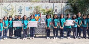 संत ज्ञानेश्वर विद्यालयामध्ये गाडगेबाबांच्या पुण्यतिथीनिमित्त मतदार जनजागृती उपक्रम