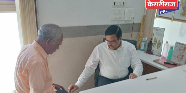 हाडे, सांध्यांच्या विकारांनी त्रस्त रुग्णांची महादेव हॉस्पिटल येथे गर्दी