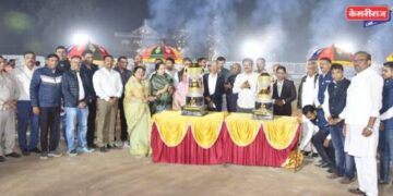 खेळातून निर्माण होते सांघिक भावना, खिलाडूवृत्ती जिवंत ठेवा : उद्योजक अशोक जैन