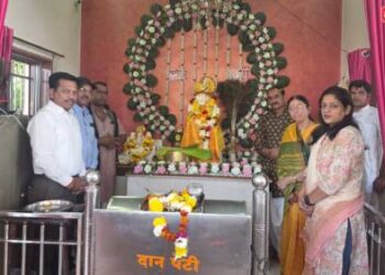 साईबाबांच्या नामस्मरणामध्ये भाविक दंग, शहरात मंदिराचा वर्धापनदिन उत्साहात