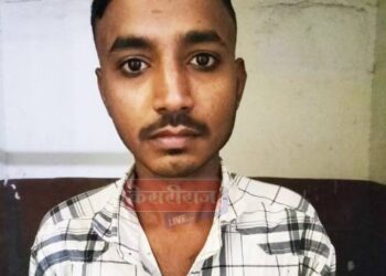 बसस्थानकात तरुणीचा मोबाईल लांबविणाऱ्यास अटक