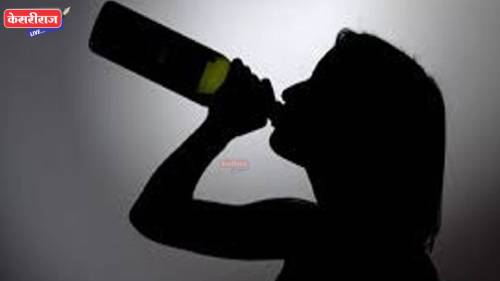 दारू पिऊन तरुण महिलेचा गोंधळ; गैरवर्तन केल्याप्रकरणी गुन्हा दाखल