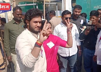 प्रभाग ४ मध्ये शिवसेनेचे पियुष कोल्हे विजयी ; भाजपचे तिन्ही उमेदवारांची विजयाकडे वाटचाल