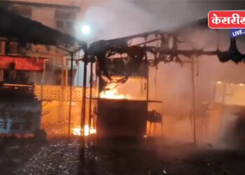 आयटीआय परिसरात चार चायनीज हातगाड्यांना आग