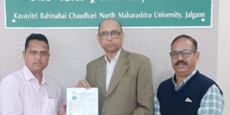 मनपा शाळेतील विद्यार्थ्यांनी लुटला ‘क्रांतिज्योती विद्यालय मराठी माध्यम’ चित्रपटाचा आनंद