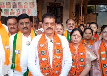 प्रभाग १६ मध्ये महायुतीचा झंझावात; आ. राजूमामा भोळे यांच्या नेतृत्वात भव्य रॅली