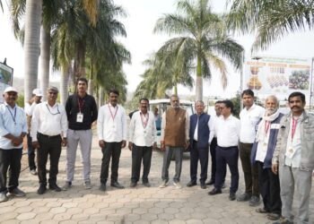 आधुनिक कृषी तंत्रज्ञान नव्या भारताच्या विकासाचा मार्ग