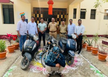 मोटार सायकल चोरट्यांच्या मुसक्या आवळल्या