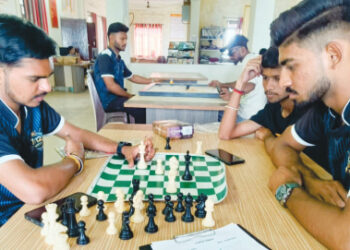 गोदावरी व्यवस्थापन महाविद्यालयातर्फे गॅस सुरक्षितता अभियान