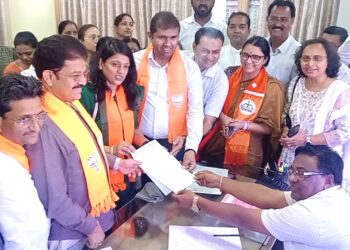 जळगाव महापालिकेत महायुतीचा झेंडा: महापौरपदी दीपमाला काळे, तर उपमहापौरपदी मनोज चौधरी यांची निवड