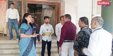 महापौरांनी घेतली अधिकारी-कर्मचाऱ्यांची हजेरी, सकाळी १० च्या पुढे आल्यास होणार दंडात्मक कारवाई