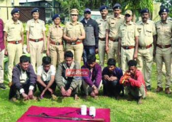 निमड्या क्षेत्रात सहा शिकारी, हत्यारासह जेरबंद