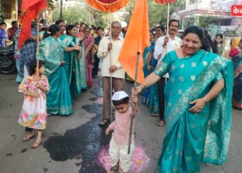 ‘गण गण गणांत बोते’च्या जयघोषाने जळगाव दुमदुमले