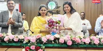 गावचा विकास आमदारांवर नाही, तर सरपंचांच्या ‘व्हिजन’वर !