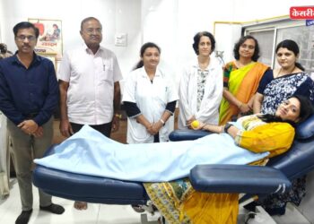 रक्तदान करून कारकीर्दीची प्रबोधनात्मक सुरुवात