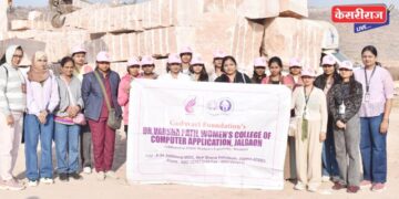 औद्योगिक भेटीत विद्यार्थींनीना राजस्थानी पोषाखांनी घातली भुरळ