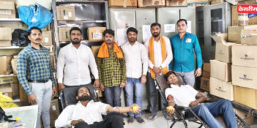 रक्तदान श्रेष्ठदान ग्रुपच्या संकल्पनेतून भोनगाव येथे भव्य रक्तदान शिबिर