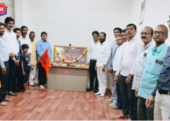 गर्जना महाराष्ट्र ग्रामीण पत्रकार संघातर्फे छत्रपती शिवाजी महाराज यांना मानाचा मुजरा!