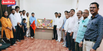 गर्जना महाराष्ट्र ग्रामीण पत्रकार संघातर्फे छत्रपती शिवाजी महाराज यांना मानाचा मुजरा!