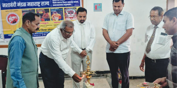 डॉ. उल्हास पाटील वैद्यकीय महाविद्यालयात ‘नो स्मोकिंग डे’ निमित्त जनजागृती कार्यक्रम