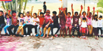 गोदावरी नर्सिंगच्या विद्यार्थींनीनी साजरी केली पर्यावरण पुरक धुळवड