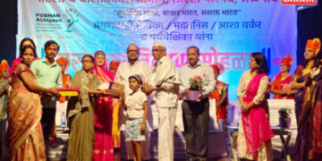 सुरेश पाटील यांना आदर्श शेतकरी पुरस्कार