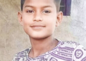 चौघांना जीवदान देणाऱ्या ओम पाटील याच्या शिक्षणाचा खर्च जैन इरिगेशन करणार