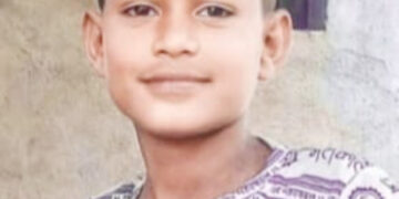 चौघांना जीवदान देणाऱ्या ओम पाटील याच्या शिक्षणाचा खर्च जैन इरिगेशन करणार