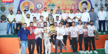 ‘जळगाव ग्रामीण प्रीमियर लीग’च्या महाअंतिम सामन्यात सतखेडा संघ विजयी
