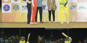 ग्रॅण्ड फायनलचा जल्लोष : अमळनेर सुहांस जायंटस भिडणार जळगाव कोगटा किंग्जशी”