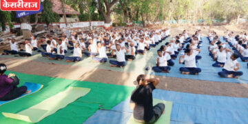 जळगाव पोलीस मुख्यालयात रविवारी नवप्रविष्ट पोलिस अंमलदारांचे आगमन; प्रशिक्षणपूर्व योगा सत्र