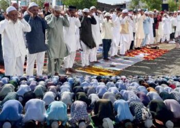 जळगाव शहरासह जिल्ह्यात बकरी ईदनिमित्त नमाज पठण