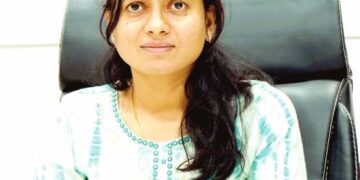 कानातून पाणी, डोकेदुखीने आणली शस्त्रक्रियेची वेळ