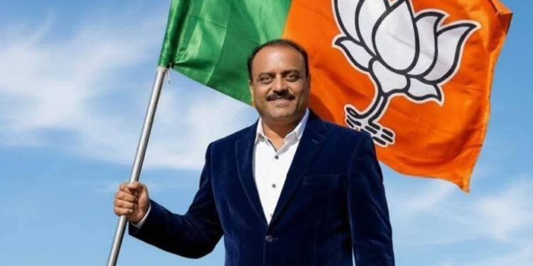 महायुतीचे उमेदवार नंदकिशोर महाजन यांना वाढता प्रतिसाद; विजयाचे चित्र स्पष्ट