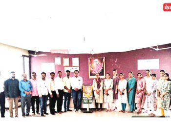 राजमाता जिजाऊ पुण्यतिथीनिमित्त अभिवादन