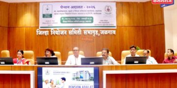सिनेस्टाईल’ थरार! नाकाबंदी तोडून पळणाऱ्या चोरीच्या कारला अजिंठा चौफुलीवर गाठले!