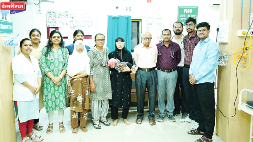 व्हेंटीलेटरवर असलेल्या तीन महिन्यांच्या शिशुचे वाचले प्राण