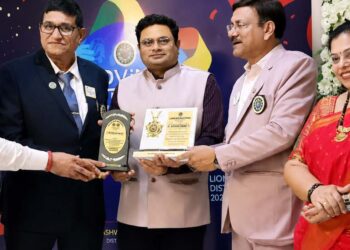 रोटरॅक्ट क्लब ऑफ गोदावरी एलाईटची जिल्हास्तरीय पुरस्कारांवर मोहोर