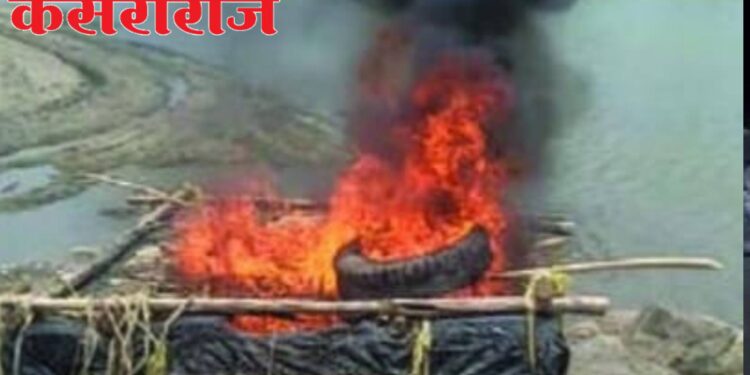 उत्राणमध्ये महसूल विभागाचा धडाकेबाज प्रहार; अवैध वाळूचे तराफे जाळून केले नष्ट