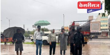 जळगाव शहरात मुसळधार पाऊस : महापौर दीपमाला काळे पहाटेपासूनच रस्त्यावर..!
