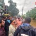 मुसळधार पावसामुळे आकाशवाणी-महाबळ रस्त्यावर पाणी तुंबले