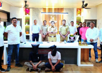 रावेरमध्ये दरोड्याचा कट उधळला;दोघांना बेड्या ;तीन फरार
