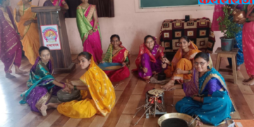 बारी समाज उच्च माध्यमिक विद्यालयात बहिणाबाई चौधरी यांना अभिवादन