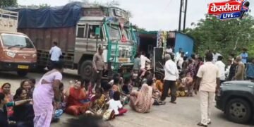 कुसुंब्यात १५ दिवसांआड दूषित पाणीपुरवठा; संतप्त महिलांनी अजिंठा महामार्ग रोखला