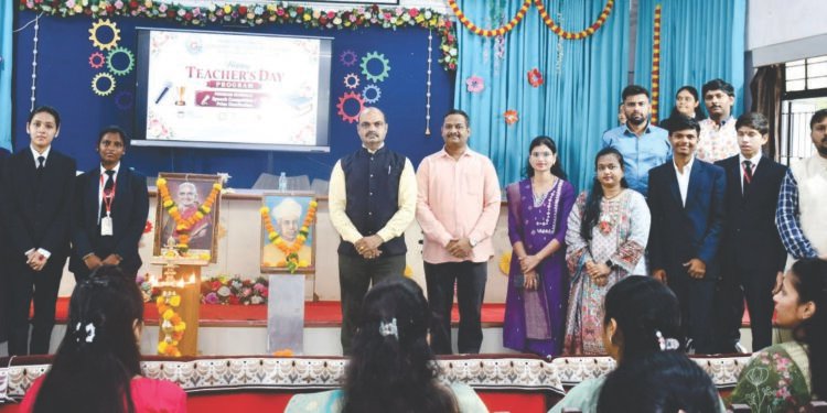 डॉ. गुणवंतराव सरोदे आयुर्वेदिक महाविद्यालयात ‘संस्कृत सप्ताह’ उत्साहात