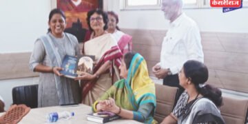 वल्लभदास वालजी जिल्हा वाचनालय मार्गाचे मान्यवरांच्या हस्ते थाटात उद्घाटन