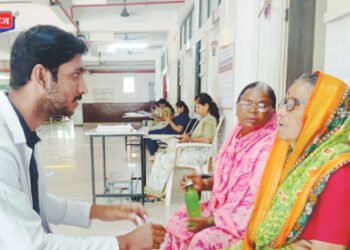 गोदावरी अभियांत्रिकीच्या विद्यार्थ्यांची जैन फार्म फ्रेश व गांधी तीर्थला भेट
