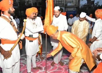 जळगावात शिवकाळाचा जिवंत थरार! ‘जगदंब’च्या हुंकाराने सह्याद्री जणू कान्हदेशात अवतरला महादौडीत उसळला जनसागर!